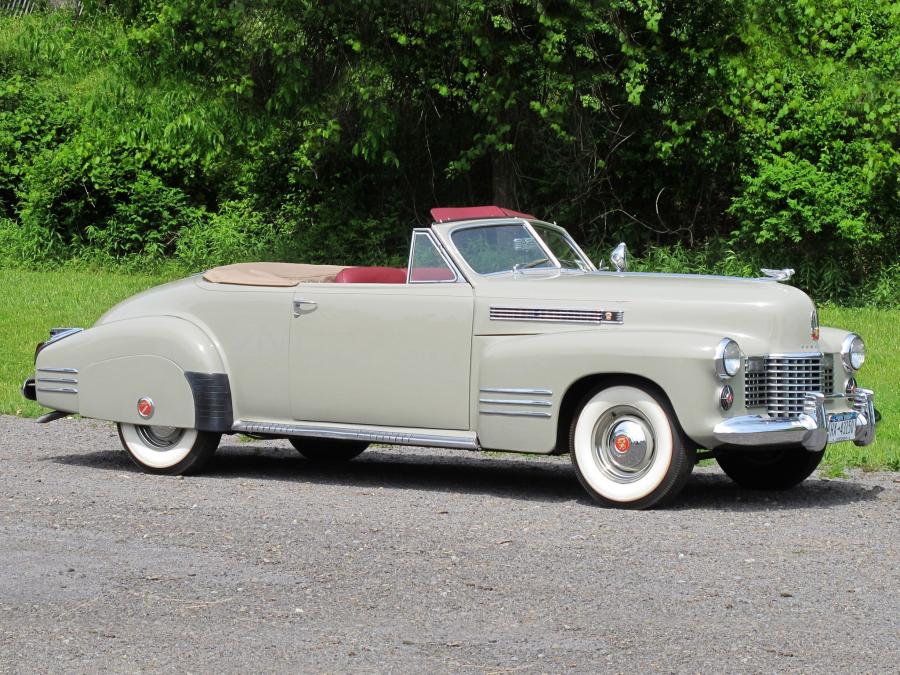  Cadillac Sixty-Two Convertible Coupe 1941 года  (фото 6 из 26)